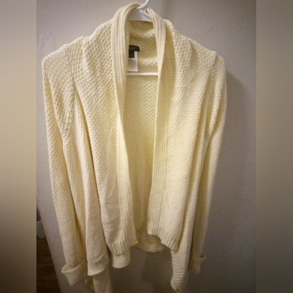 Talbot's, *NWOT* Women's, Sweater Size (S) Small, Color Cream - Picture 2 of 6